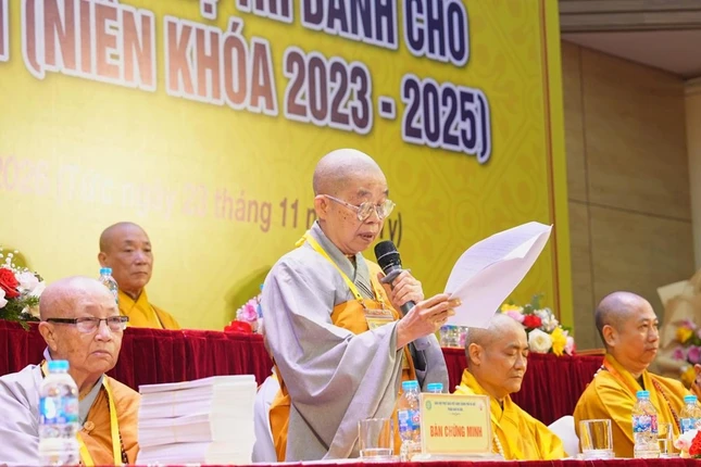 Ni trưởng Thích nữ Nhật Khương phát biểu tại buổi lễ Ni trưởng Thích nữ Nhật Khương phát biểu tại buổi lễ