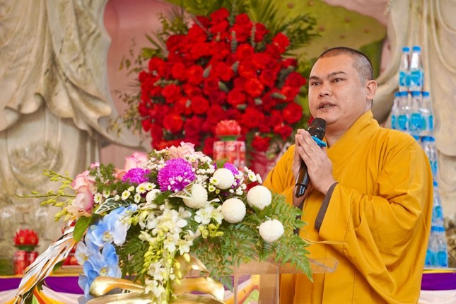 Đại đức Thích Chân Tín báo cáo tổng kết hoạt động Phật sự năm 2025