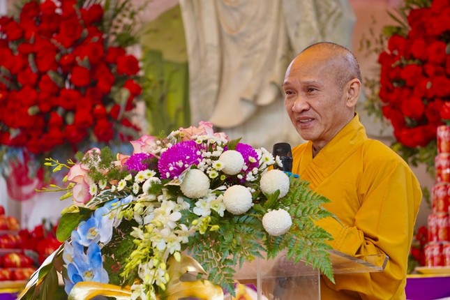 Hòa thượng Thích Thanh Điện đúc kết hội nghị