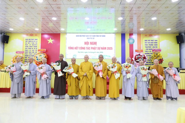 Chúc mừng chư vị được tấn phong giáo phẩm