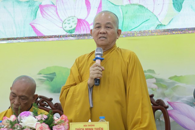 Hòa thượng Thích Minh Thiện ban đạo từ