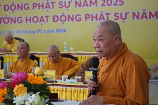 Hòa thượng Thích Từ Nghiêm phát biểu khai mạc hội nghị