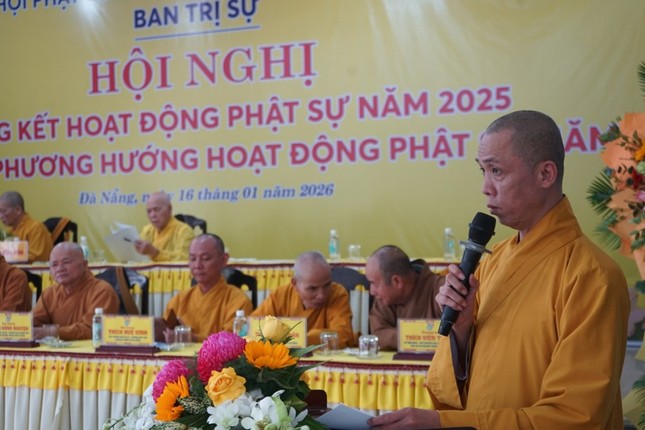 Thượng tọa Thích Thanh Bảo báo cáo hoạt động Phật sự năm 2025