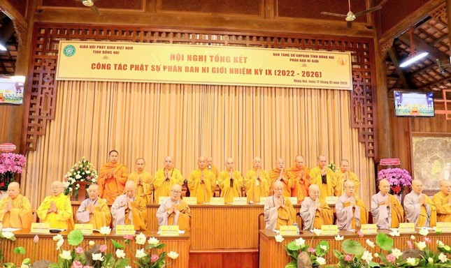 Chư tôn đức chứng minh, tham dự