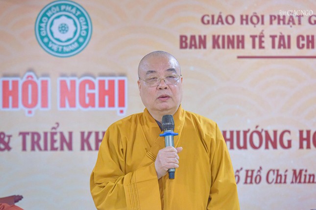 Trưởng lão Hòa thượng Thích Thanh Nhiễu phát biểu chỉ đạo tại hội nghị