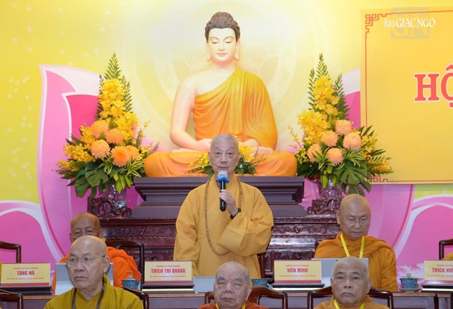 Đức Pháp chủ GHPGVN ban đạo từ tại hội nghị