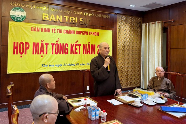 Thượng tọa Thích Truyền Cường tại buổi họp triển khai các hoạt động Phật sự sắp tới