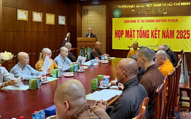 Quang cảnh buổi họp mặt tổng kết hoạt động Phật sự của Ban Kinh tế - Tài chính TP.HCM