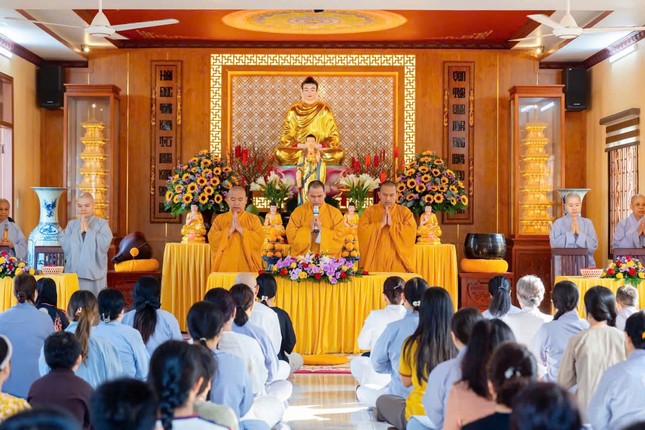 Chư tôn đức chứng minh, tham dự Chư tôn đức chứng minh, tham dự