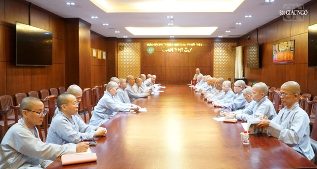 Chư Ni trong Thường trực Phân ban Ni giới TP.HCM tại buổi họp bất thường nhằm đề cử nhân sự của Phân ban Chư Ni trong Thường trực Phân ban Ni giới TP.HCM tại buổi họp bất thường nhằm đề cử nhân sự của Phân ban