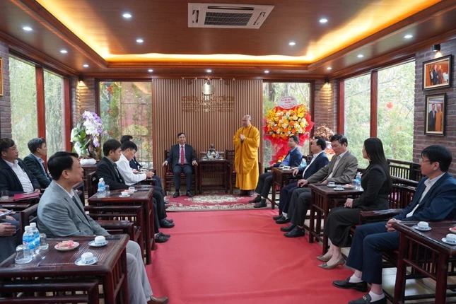 Quang cảnh buổi gặp thân mật