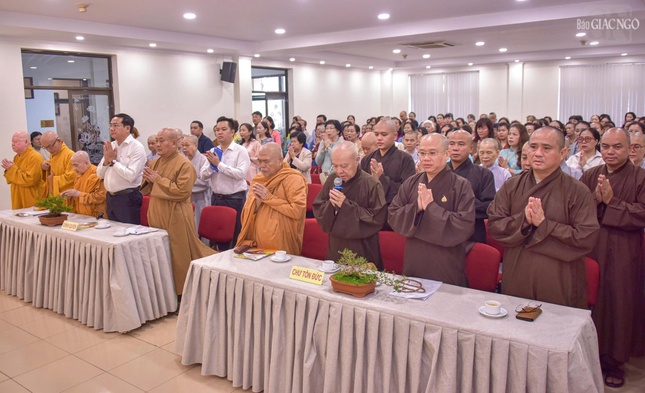 Chư tôn đức và đại diện các cơ quan tham dự