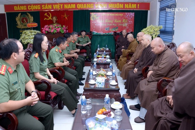 Buổi tiếp thân mật tại Cục An ninh nội địa - Bộ Công an