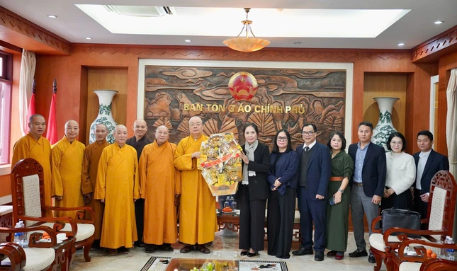 Phái đoàn GHPGVN thăm, chúc Tết đến lãnh đạo Ban Tôn giáo Chính phủ