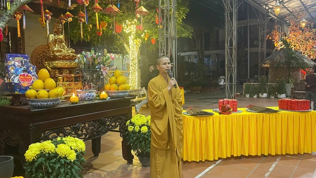 Đại đức Thích Nhuận Tâm chúc mừng năm mới bình an, hạnh phúc đến Phật tử Đại đức Thích Nhuận Tâm chúc mừng năm mới bình an, hạnh phúc đến Phật tử