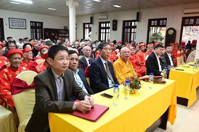 Đại biểu tham dự