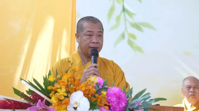 Đại đức Thích Trí Thanh phát biểu khai mạc