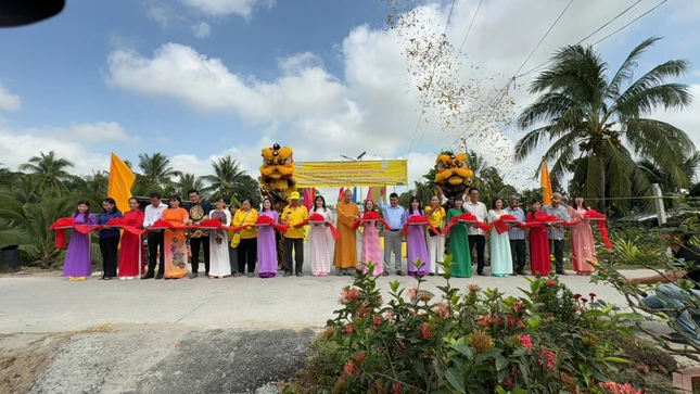 Khánh thành cầu Tường Nguyên 566, tại ấp Vĩnh Thạnh 1