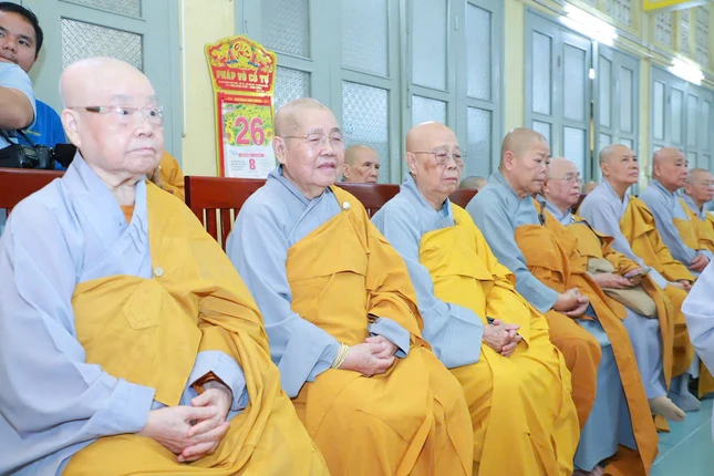 Chư Ni trưởng tham dự