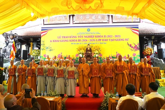 Ra mắt Ban Điều hành khóa III