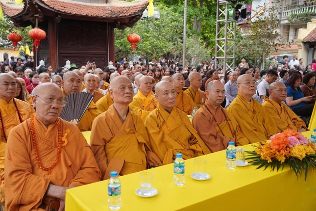 Chư tôn đức chứng minh, tham dự Chư tôn đức chứng minh, tham dự