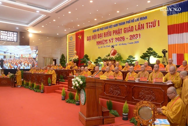 Chư tôn đức Chủ tọa đoàn