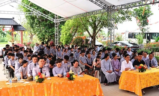 Các huynh trưởng, đoàn sinh tham dự