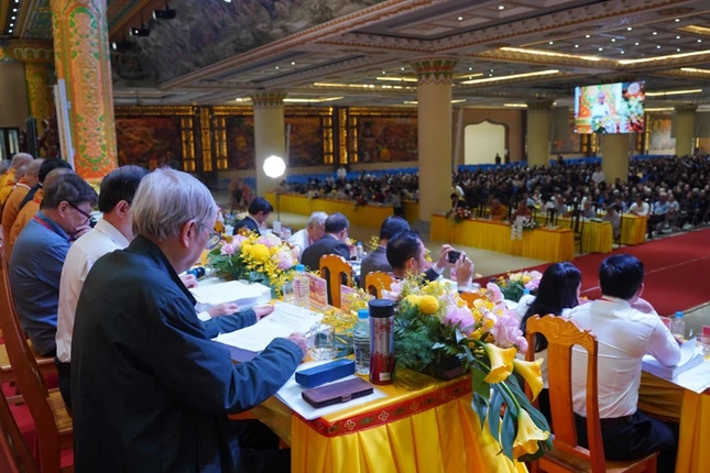 Tòa đàm diễn ra tại chùa Khai Nguyên