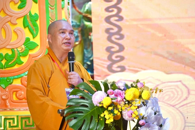 Thượng tọa Thích Đạo Thịnh, Trưởng ban Tổ chức Tọa đàm phát biểu khai mạc