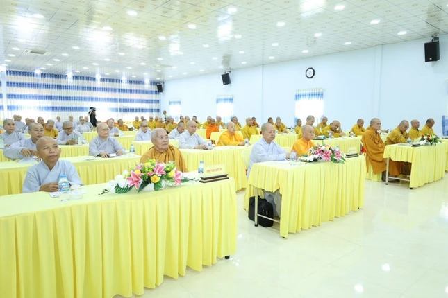 Quang cảnh buổi họp mở rộng Quang cảnh buổi họp mở rộng