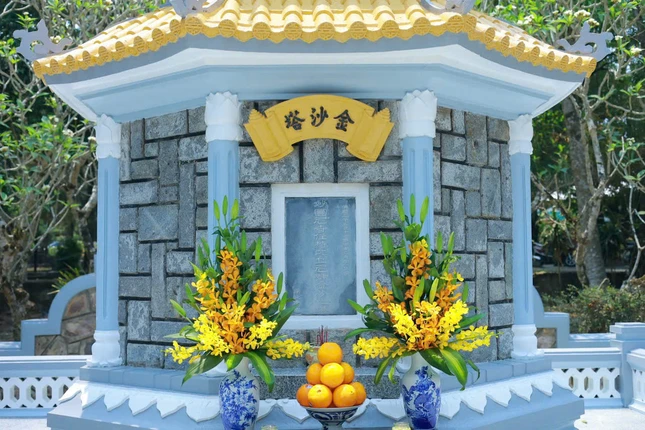 Tháp Sư bà Diệu Viên