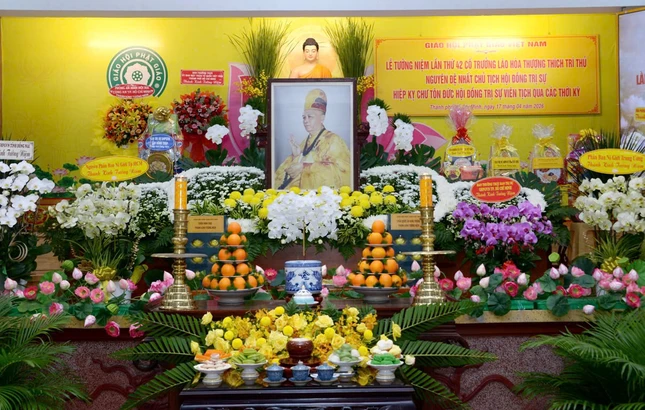 Di ảnh Đại lão Hòa thượng Thích Trí Thủ - Đệ nhất Chủ tịch Hội đồng Trị sự GHPGVN