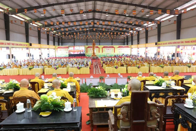 Quang cảnh ngày thứ nhất Đại hội đại biểu Phật giáo tỉnh Tây Ninh lần thứ I