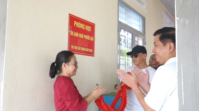 Đại diện nhà tài trợ và chính quyền địa phương