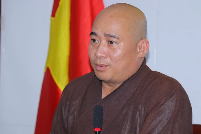 Đại đức Thích Trí Thuận báo cáo kết quả hiệp thương nhân sự dự kiến tham gia nhiệm kỳ 2026-2031