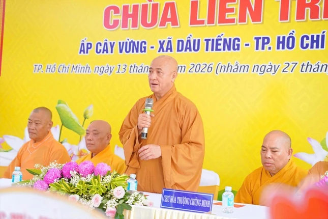 Hòa thượng Thích Huệ Thông ban đạo từ