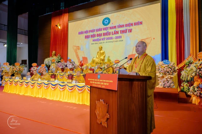 Thượng tọa Thích Đức Thiện, tân Trưởng ban Trị sự tỉnh Điện Biên nhiệm kỳ 2026-2031 phát biểu nhận nhiệm vụ