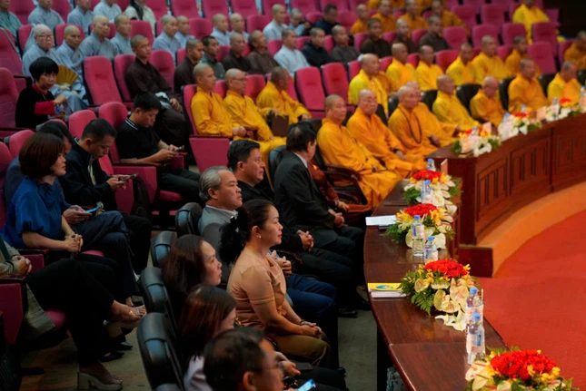 Chư tôn đức Tăng Ni, Phật tử tham dự