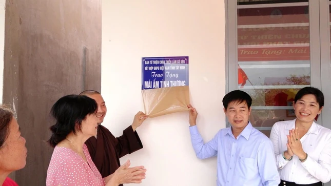 Khánh thành căn nhà mới cho hộ nghèo tại xã Mỹ Hạnh