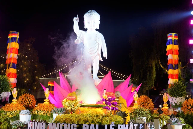 Sự kiện mở đầu Tuần Phật đản tại tỉnh Lâm Đồng