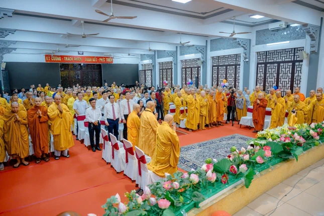 Đại lễ Phật đản tại Văn phòng II T.Ư - thiền viện Quảng Đức