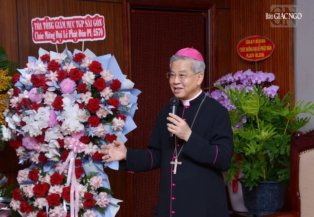 Ngài Tổng Giám mục chúc mừng Đại lễ Phật đản đến chư tôn đức Ban Trị sự Phật giáo TP.HCM Ngài Tổng Giám mục chúc mừng Đại lễ Phật đản đến chư tôn đức Ban Trị sự Phật giáo TP.HCM
