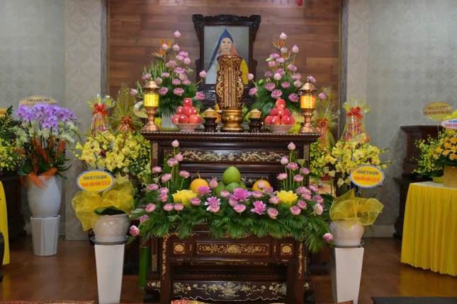 Di ảnh Ni trưởng Thích nữ Đàm Minh Di ảnh Ni trưởng Thích nữ Đàm Minh