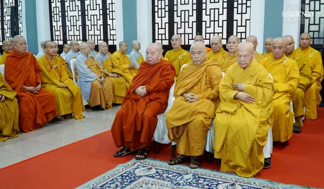 Chư tôn giáo phẩm Hội đồng Chứng minh, Hội đồng Trị sự