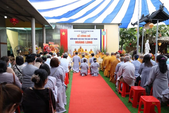 Đại đức Thích Thiện Thức đạo từ