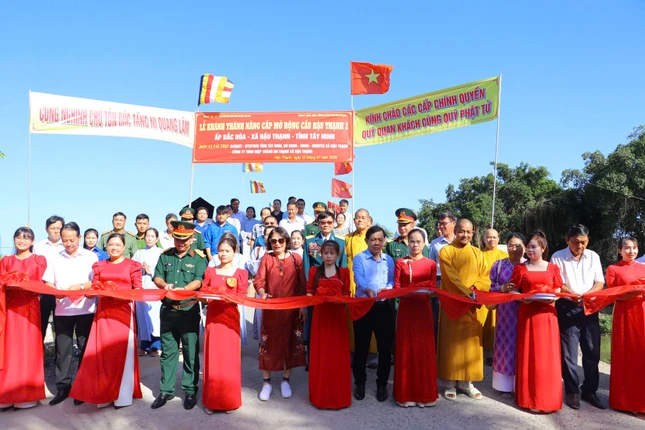 Khánh thành công trình nâng cấp, mở rộng cầu Hậu Thạnh 2 tại ấp Bắc Hòa, xã Hậu Thạnh Khánh thành công trình nâng cấp, mở rộng cầu Hậu Thạnh 2 tại ấp Bắc Hòa, xã Hậu Thạnh