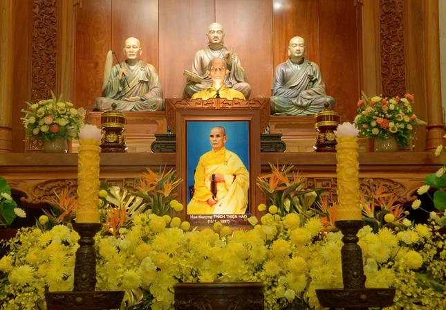 Di ảnh Đại lão Hòa thượng Thích Thiện Hào tại Tổ đường Việt Nam Quốc Tự