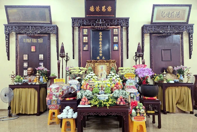 Di ảnh Đại lão Hòa thượng Thích Thiện Hào tại Phật Học Xá Lợi