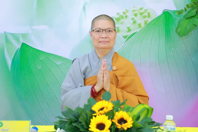 Ni sư Thích nữ Huệ Đức