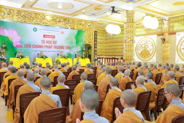 Gần 500 hành giả Ni tại trường hạ chùa Long Vân, tỉnh Đồng Nai